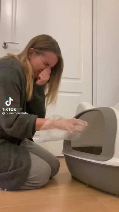 &ldquo;Yes pick it up slave!&rdquo;