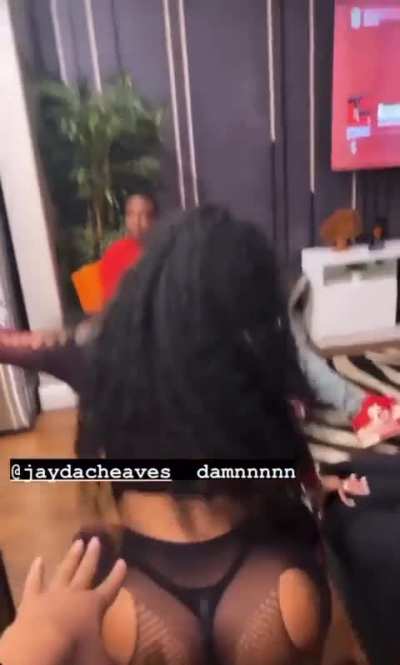 🍑 