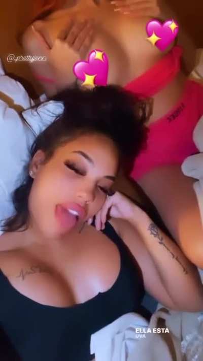 Who sub to her or prettyjenn onlyfans ??