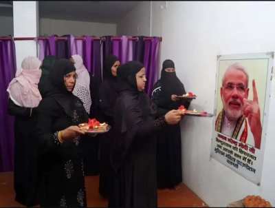 Desh badal raha hai guyz