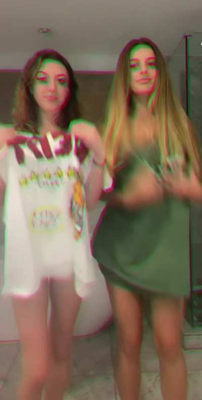 I just turned 18 and I&rsquo;ve always wanted to make a naked TikTok 🥵 my friend talked me into it 💕