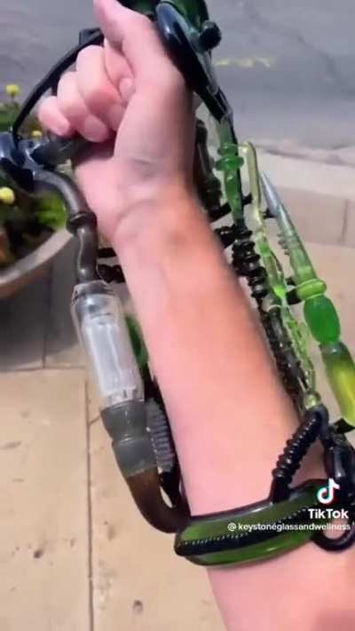 hulk hand