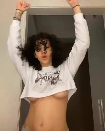 Mia