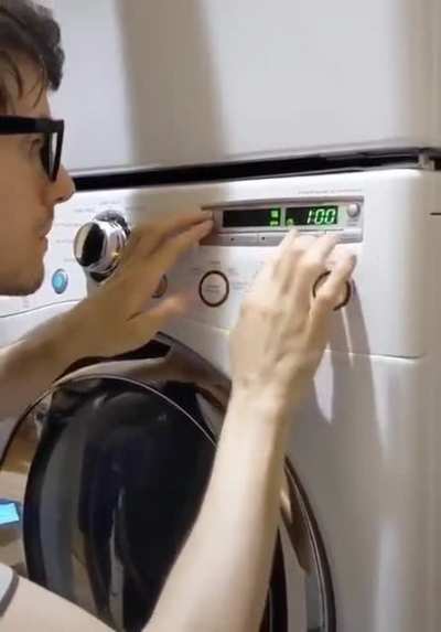 Playing the Harry Potter theme with a washing machine