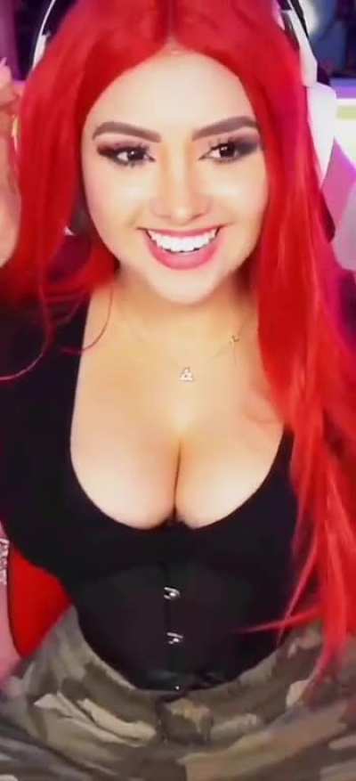 😈