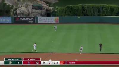 [Highlight] Angels top prospect Logan O’Hoppe records his first career hit in his first AB with a single up the middle!