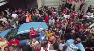 The Caribbean tour is goinn crazyy !!!