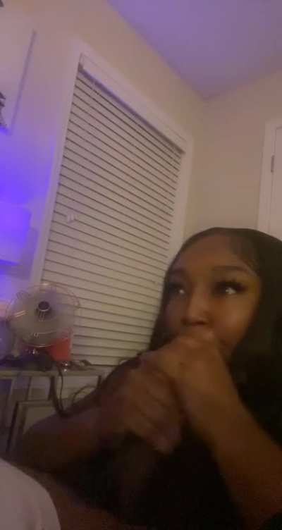 @damnnyla