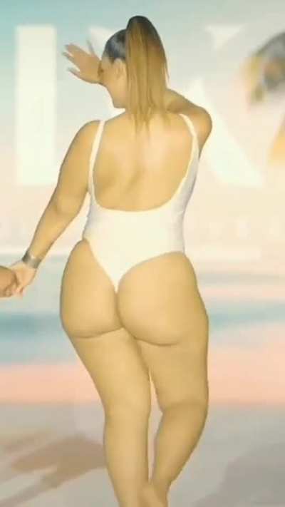 Plus Size 🍑
