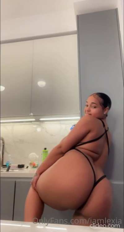 🍑🍒