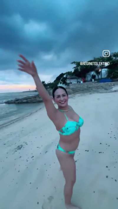 Regine Tolentino