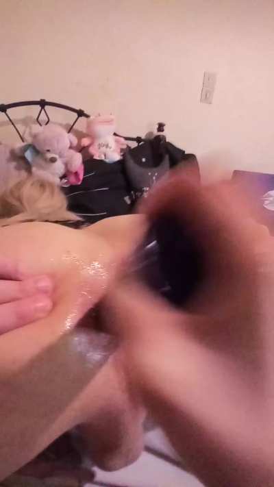 She got my booty gaping &times;.&times;