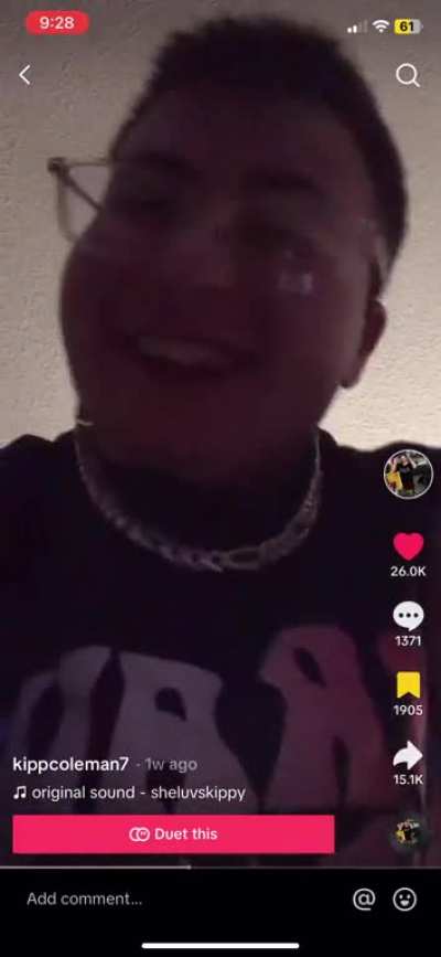 he&rsquo;s dating 4 girls at once and calls it a throuple btw