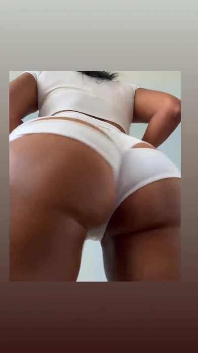 😋