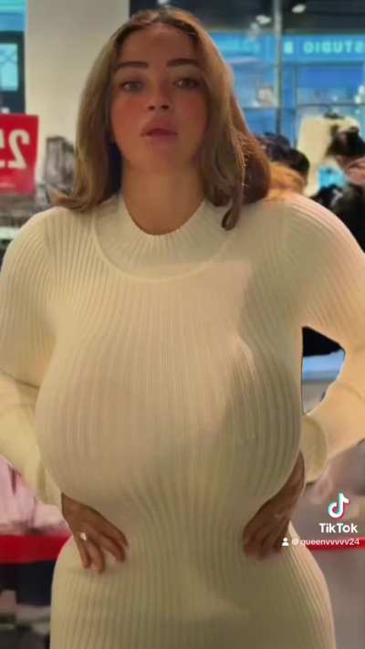 @queenvvvvv24