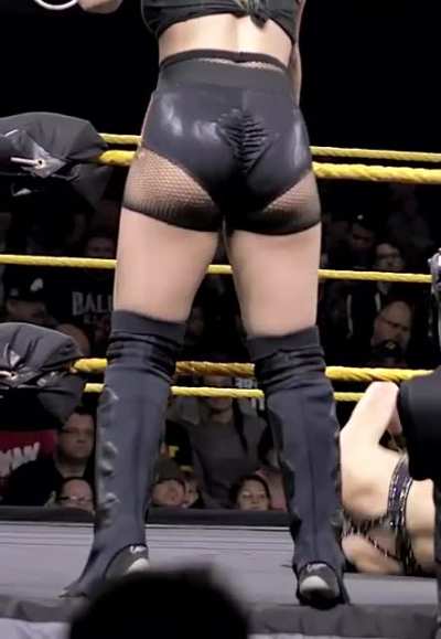 Taynara Conti