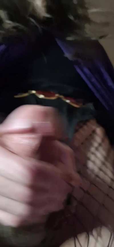 RAVENOUS GOONETTE GIRLDICK SPURTING IN UR FACE!! &amp;gt;;33