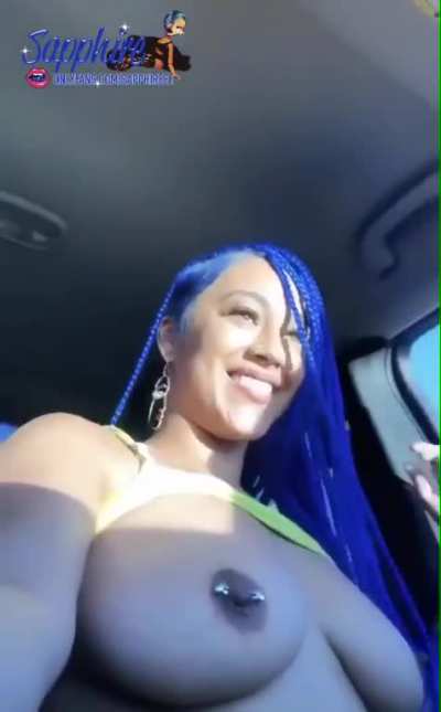 Sapphiree mega dm me now