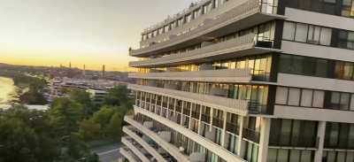 Flashing DC from the Watergate