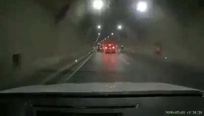 WCGW if I bike in a tunnel