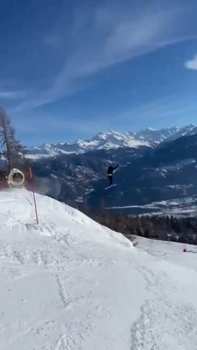 When there&rsquo;s free beers at the bottom of the slopes. Credits to this clip fellow homie: @kimgubser (instagram)