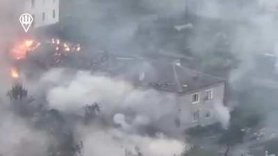 Paratroopers of the 95th brigade on the "Marder" IFV fire on Russian positions during the assault operations in the settlement of Mala Loknya, Kursk region.