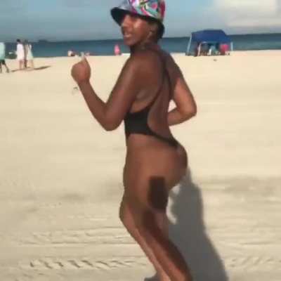 Big Beach Booty
