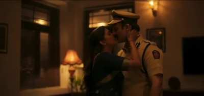 Sonali Kulkarni..Ya Vayaat Pan..Vivek Oberoi la Kiss Detey..Ajun barch kahi..Lusty tone aika tichi💦💦💦💦