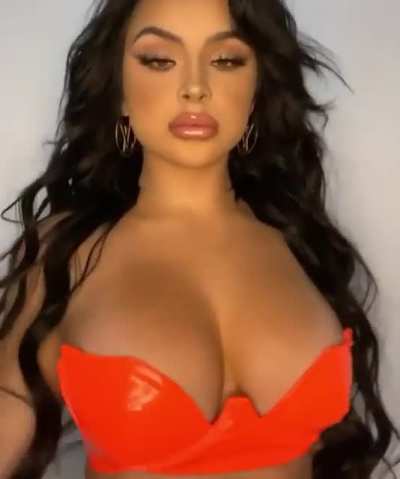 Aidette Cancino (@aidettc)