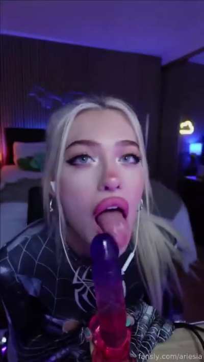 Sucking you off - JOI