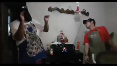Atrevete versi&oacute;n dylantero y un poco del moai (pa mi el moai lo hace re gracioso xd)