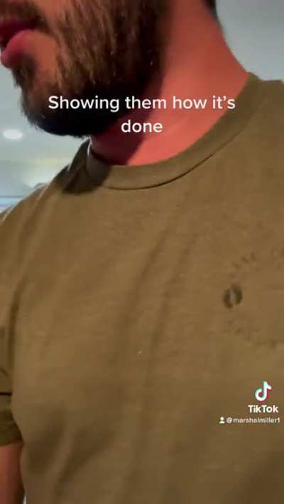 😂😂