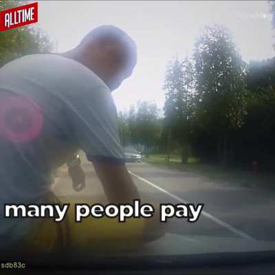 Scam from China now in full bloom in Singapore. Always install a dashcam. Always.
