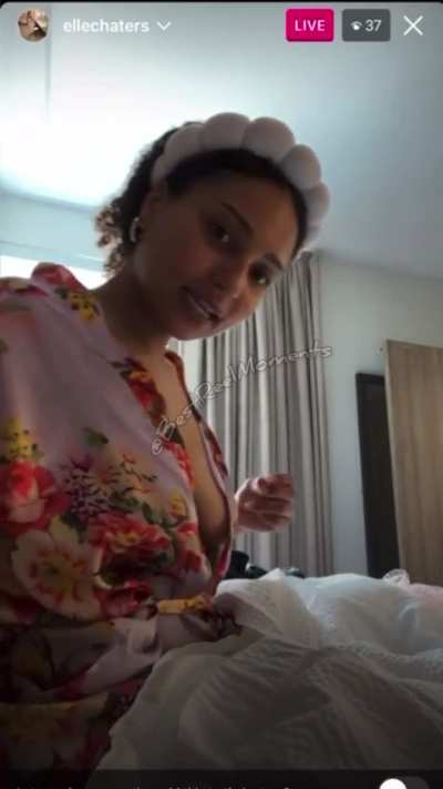 Flashing on Instagram Live