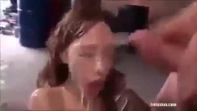 Beyler bu nasi m&uuml;mk&uuml;n olabiliyo amına koyayım aklim almiyo