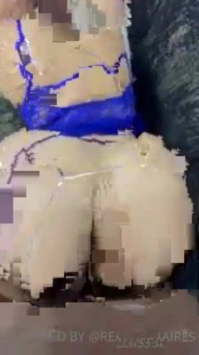 Big ass Latina