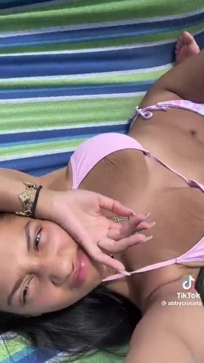 @abbycruceta