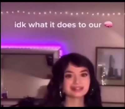 Macedonian gets a GF 🇲🇰🦧👩🏻&zwj;❤️&zwj;💋&zwj;👨🏻