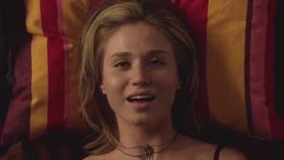 Rita Volk and Katie Stevens in Faking It (The way this scene should've happened)