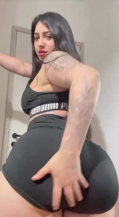 I make your cock very hard with my farts