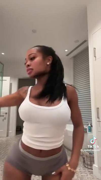 TT