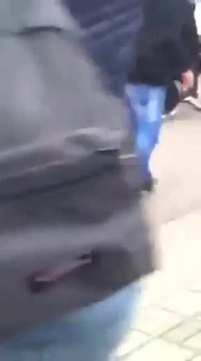 Одной левой