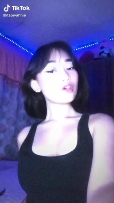 @xoxopiyuh