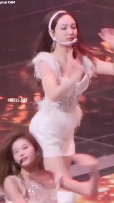Pretty Nayeon