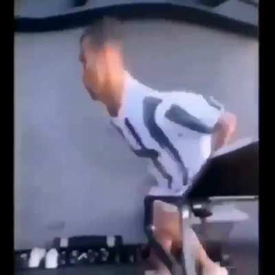 WHUUUUU