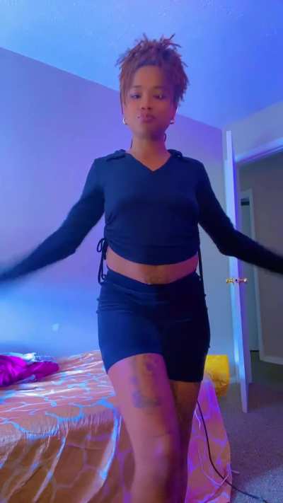 @mayaangek