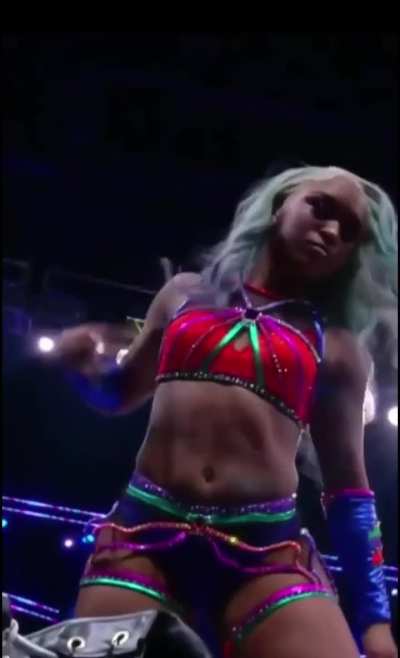 WWE Women&rsquo;s Wrestling Thick🍑 Compilation