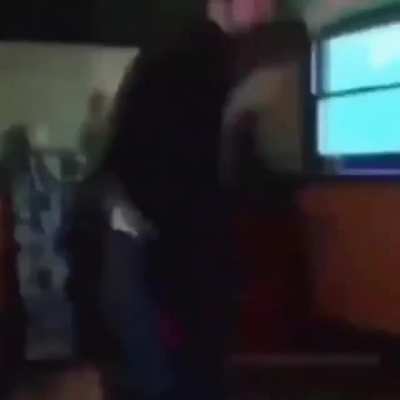 Sonidos graciosos buscar youtube