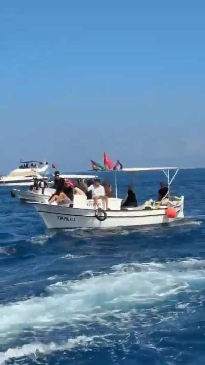 In response to the Israeli blockade of the Global Sumud Flotilla, about 45 civilian boats from Turkey are now en route to Gaza 2025-10-02_20-06-07