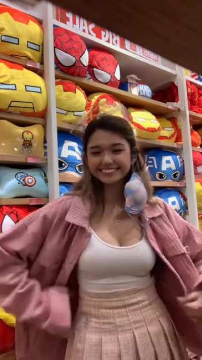 Jeila Dizon